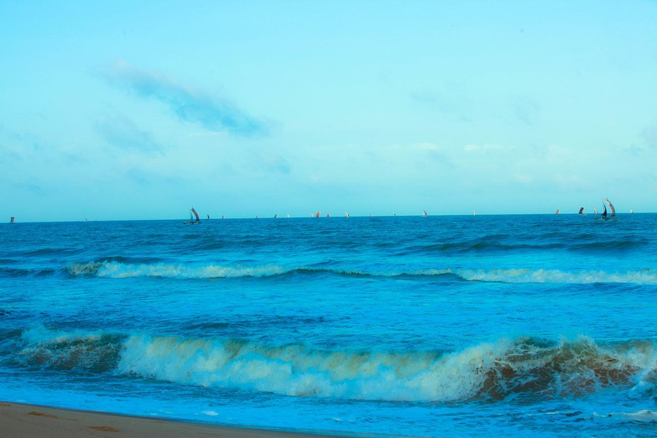 Beacon Beach Hotel Negombo Exterior photo